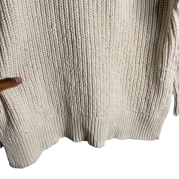 Aerie Women's Ivory Soft and Cozy Oversized Knit Sweater - Picture 8 of 9